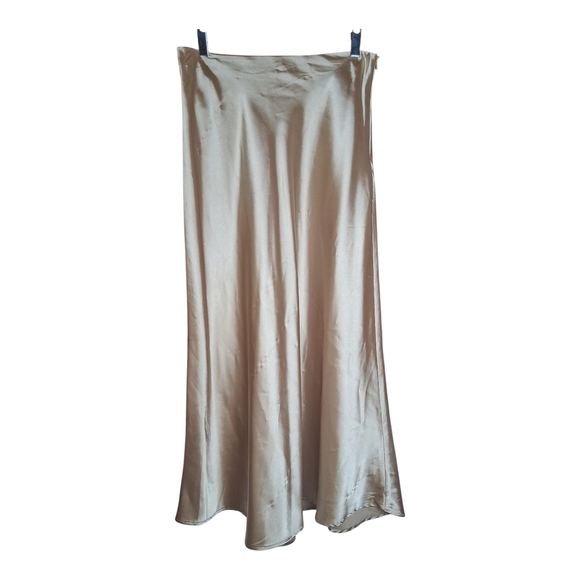 Steve Madden Gold Satin Jeanie Maxi Skirt M - Picture 2 of 2